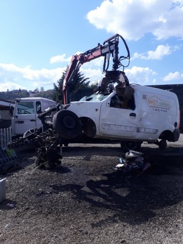 Enlèvement d'une voiture accidentée